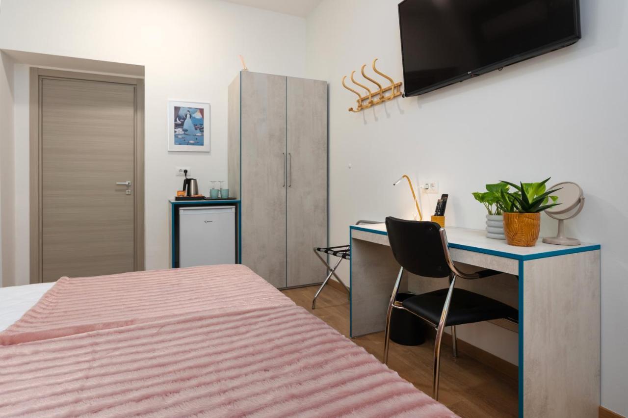 Polesana Rooms Pula Exteriör bild